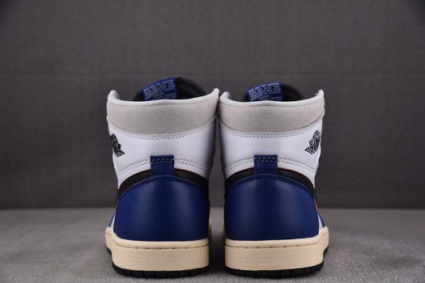 Air Jordan 1 High OG Deep Royal Blue DZ5485-100