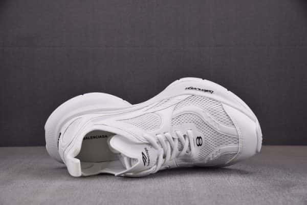 Sneaker Circuit 7000005