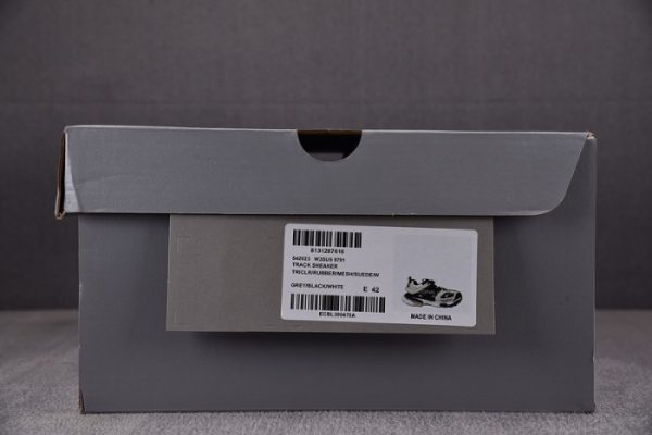 Sneaker Track 5000163