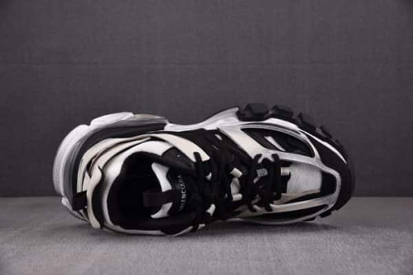 Sneaker Track 5000163