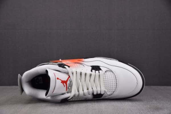 Air Jordan 4 Retro White Cement (2025) FV5029-100
