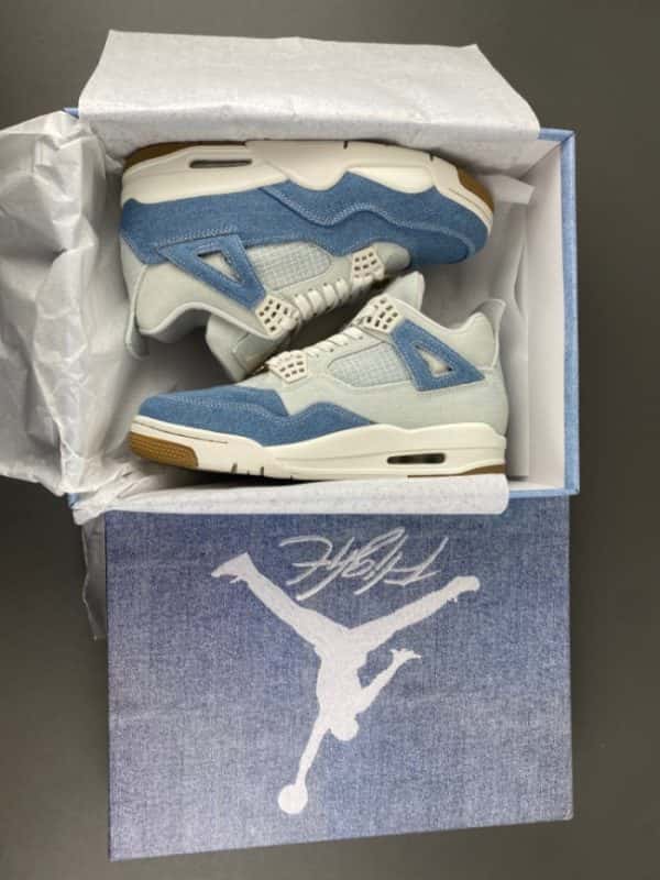 Jordan 4 Retro TEX Denim Worn Blue IB6716-100