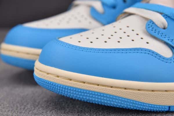 Air Jordan 1 High OG ''UNC Reimagined'' DZ5485-402