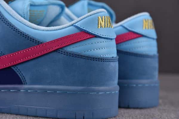 Nike Sb Dunk Low Run The Jewels Do9404-400