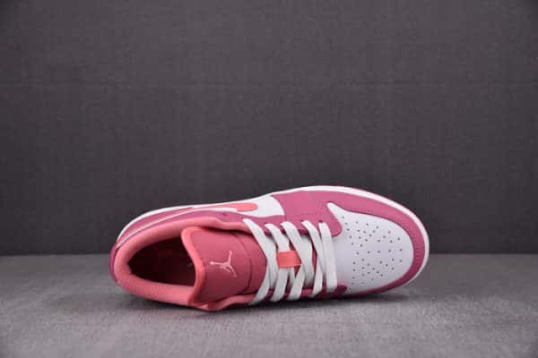 Air Jordan 1 Low Desert Berry 553560-616