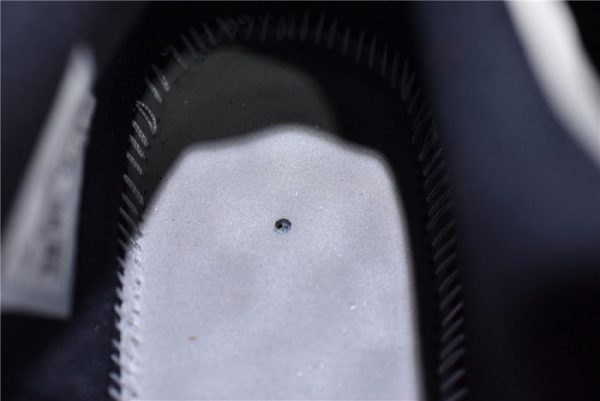 Air Jordan 11 Low Snakeskin Light Bone Cd6846-002