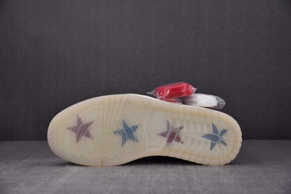 Air Jordan 1 Retro High Og "Trophy Room Da2728-100