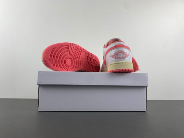 Air Jordan 1 Low "Pink Salt" DC0774-109