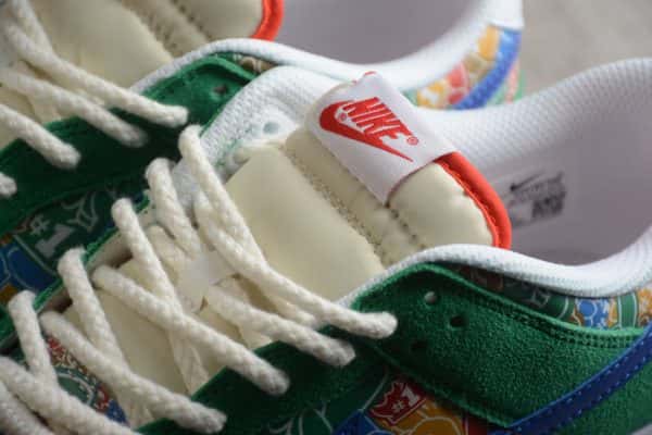 Nike Dunk Low Foam Finger Dz5184-300