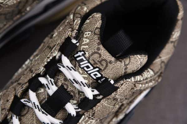 Triples Trainer Sneakers 2000041