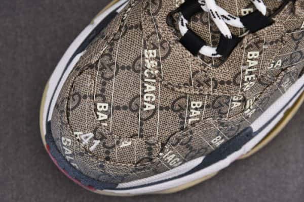 Triples Trainer Sneakers 2000041