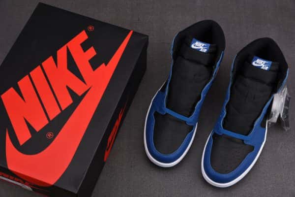 Air Jordan 1 Dark Marina Blue 555088-404