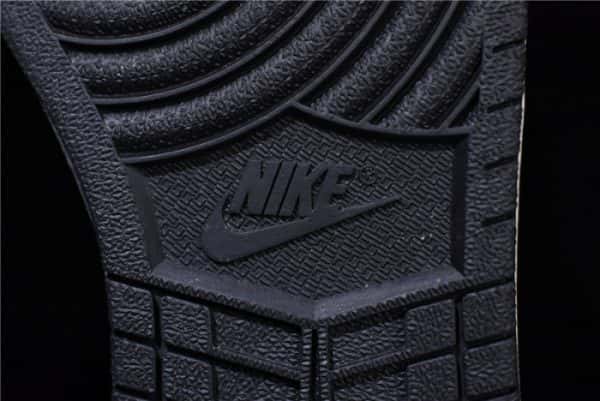 Air Jordan 1 Sports Illustrated A Star Is Born 555088-015