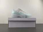 Air Jordan 11 Retro Low Igloo AH7860-103