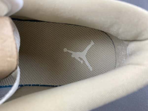Air Jordan 1 Low ''Sail Pale Ivory'' DC0774-112