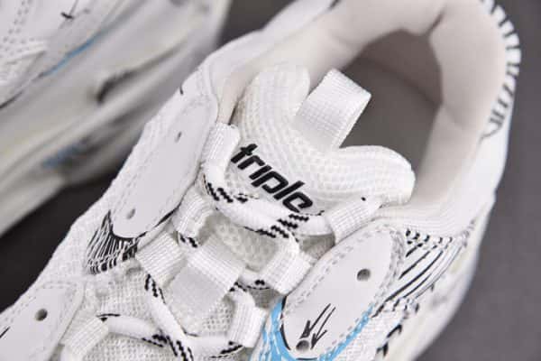 Triples Trainer Sneakers 2000062