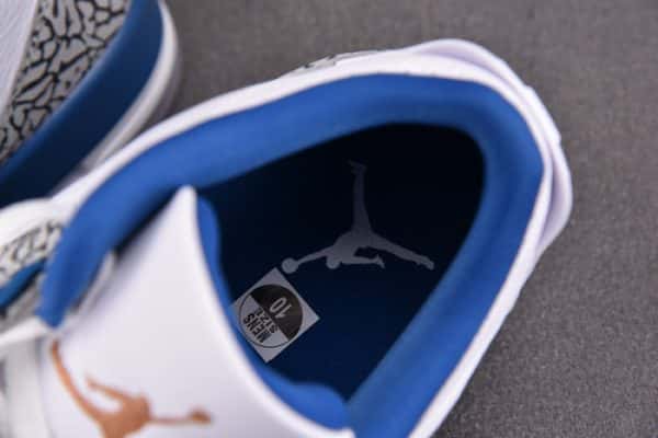 Air Jordan 3 "Wizards" Ct8532-148