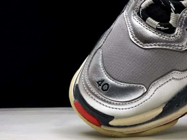 Triples Trainer Sneakers 2000014