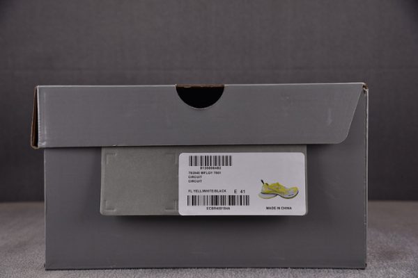 SNEAKER STAPLER 7000012