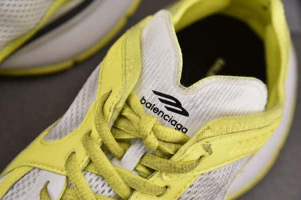 SNEAKER STAPLER 7000012