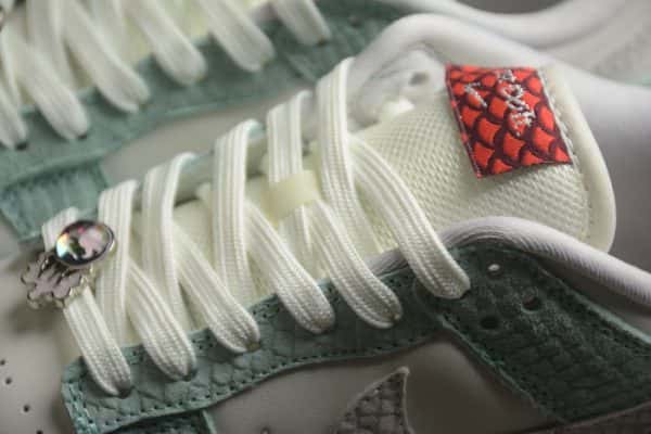 Nike Dunk Low Lx Year Of The Dragon Fz5065-111