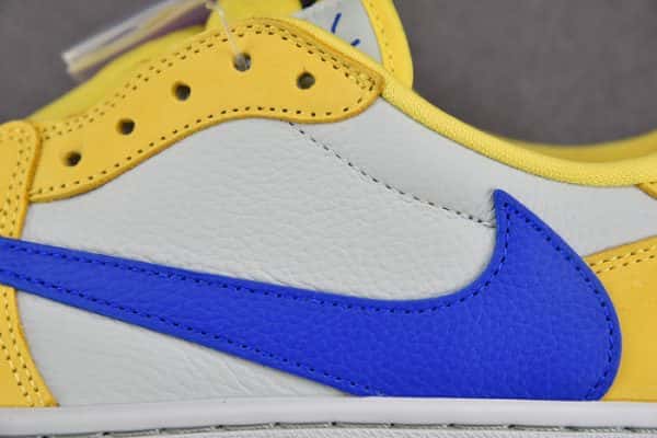 Travis Scott Air Jordan 1 Low Og Canary Dz4137-700