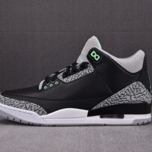 Air Jordan 3 "Green Glow" Ct8532-031