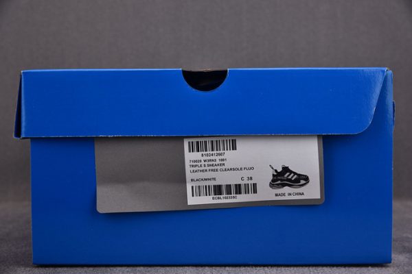 Triples Trainer Sneakers 2000047