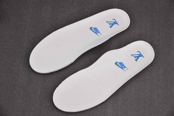 Nike Low Air Force 1 X Light Bule