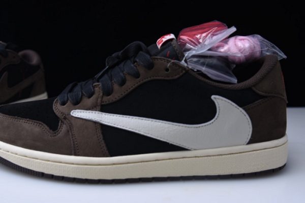 Travis Scott Air Jordan 1 Low Dark Mocha Cq4277-001