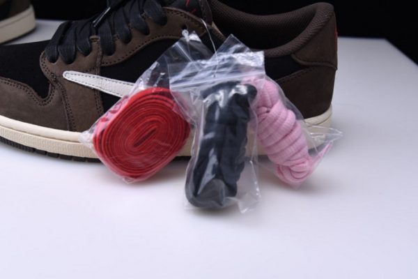 Travis Scott Air Jordan 1 Low Dark Mocha Cq4277-001
