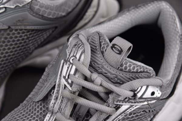 SNEAKER STAPLER 7000011