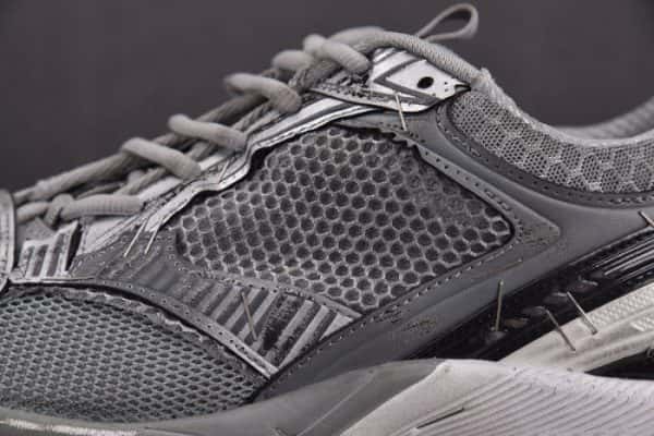 SNEAKER STAPLER 7000011