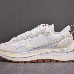 Sacai X Nike Vaporwaffle Dd1875-100