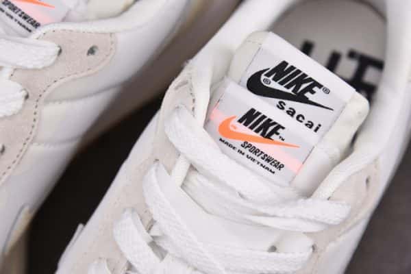 Sacai X Nike Vaporwaffle Dd1875-100