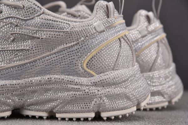 OFW Be Right Back BRB000017