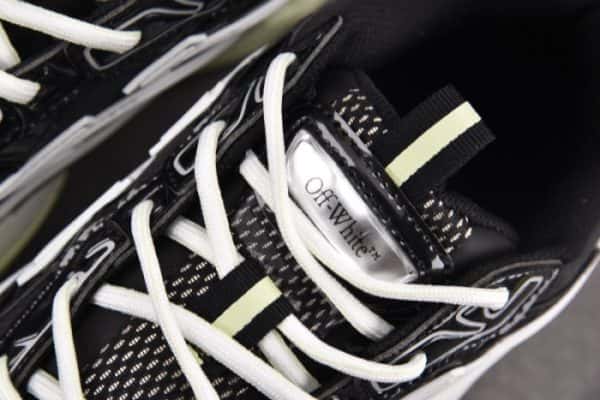 OFW Be Right Back BRB000018