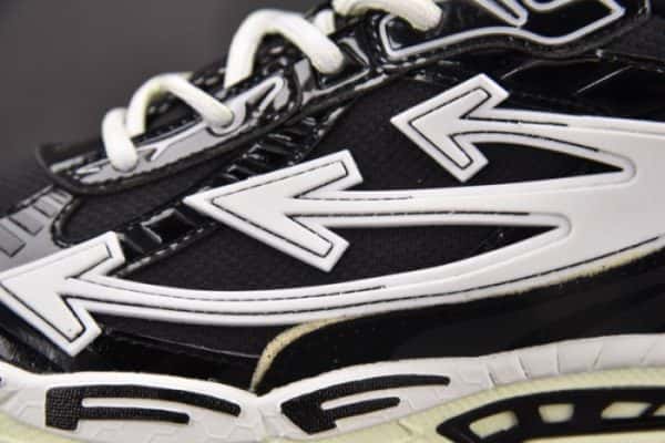 OFW Be Right Back BRB000018