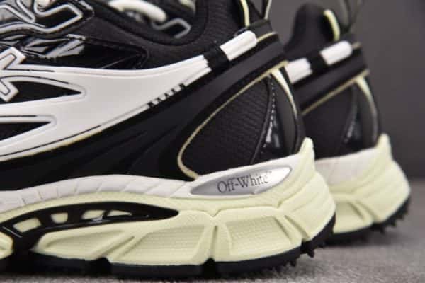 OFW Be Right Back BRB000018