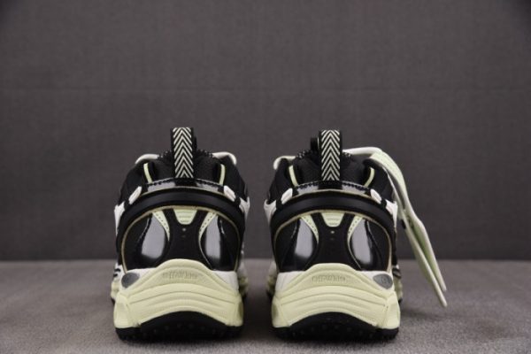 OFW Be Right Back BRB000018