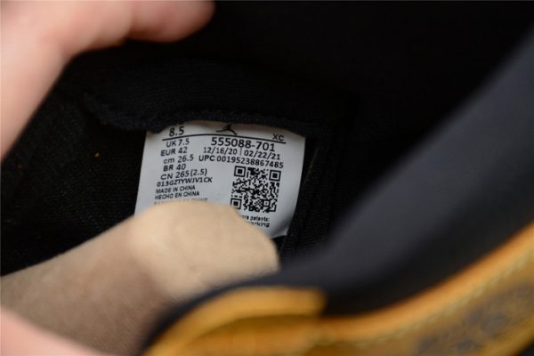 Air Jordan 1 High Og ¡°Pollen" 555088-701