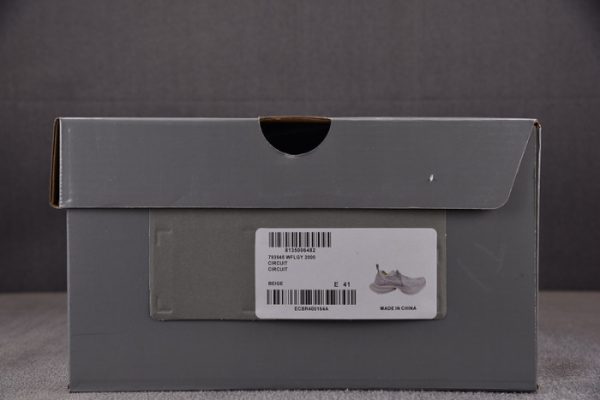 SNEAKER STAPLER 7000013