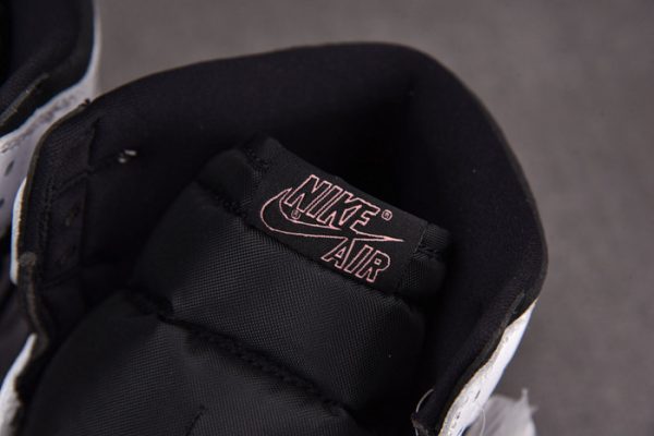 Air Jordan 1 Retro High Og Stage Haze 555088-108