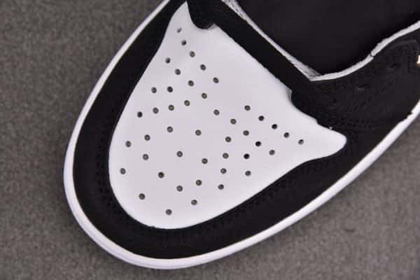 Air Jordan 1 Retro High Og Stage Haze 555088-108