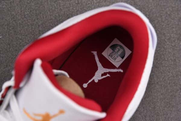 Air Jordan 3 Retro Cardinal Red Ct8532-126