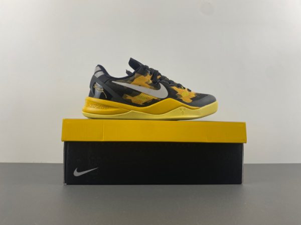 Nike Kobe 8 Xdr ''Black Yellow'' 555286-077