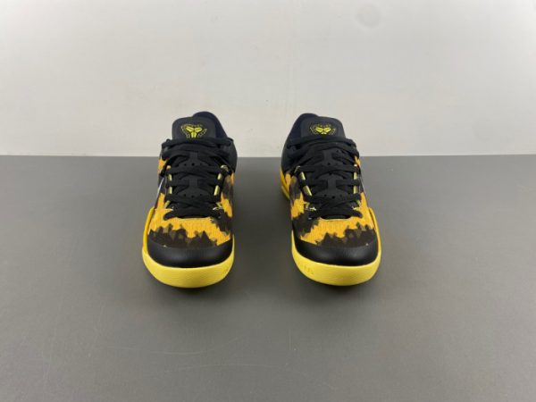 Nike Kobe 8 Xdr ''Black Yellow'' 555286-077