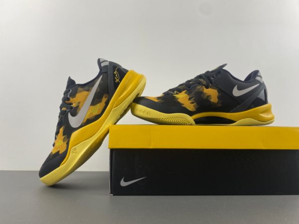 Nike Kobe 8 Xdr ''Black Yellow'' 555286-077