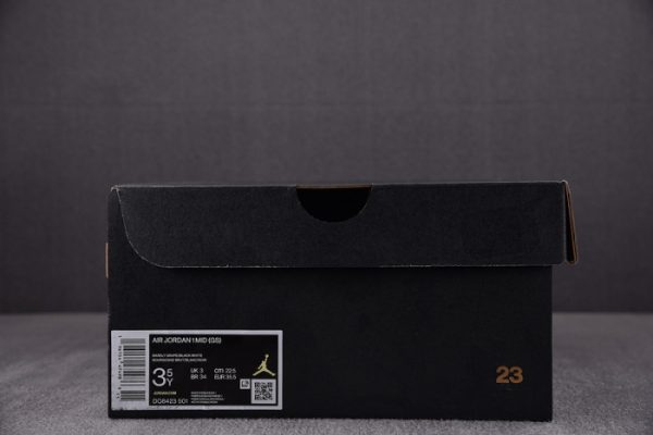 Air Jordan 1 Mid Barely Grape Dq8423-501