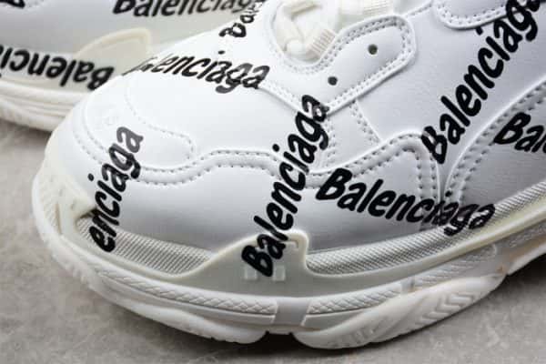 Triples Trainer Sneakers 2000055